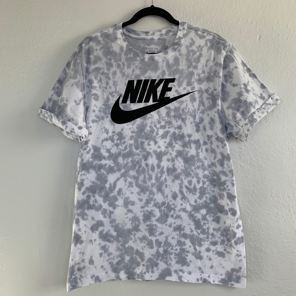 Custom Large Grey Nike Tie Dye Set Shirt Socks - Picture 2 of 16